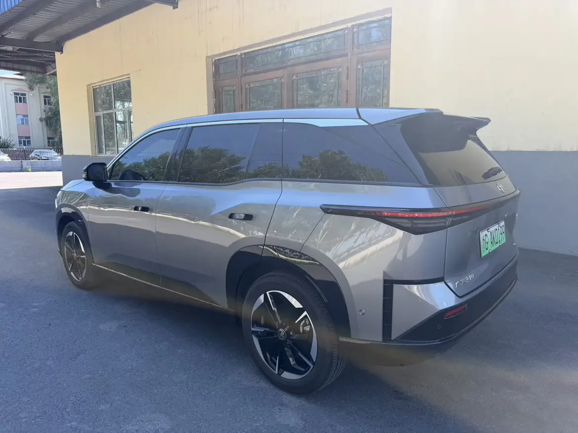 Toyota Bozhi 3X