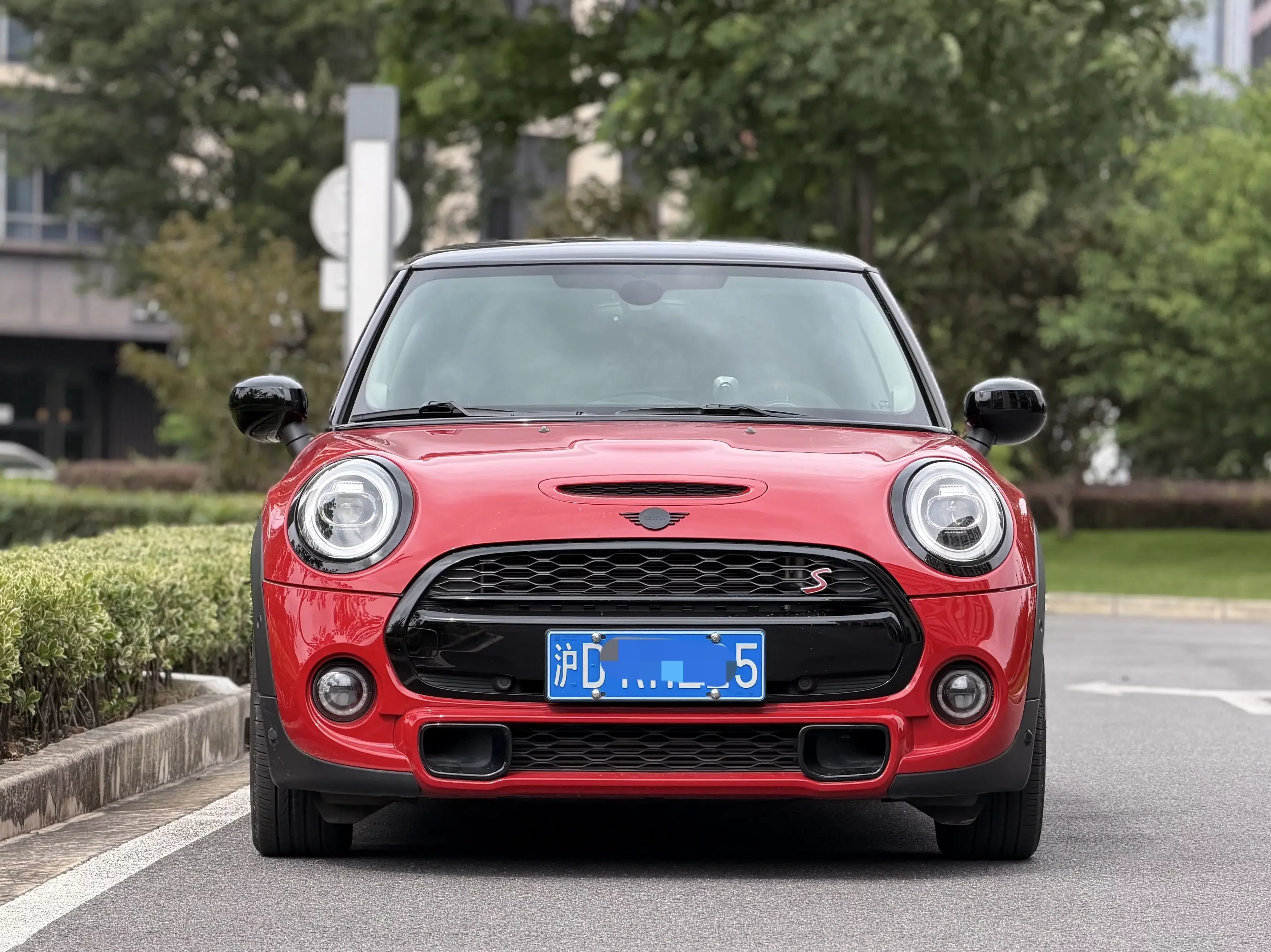 MINI