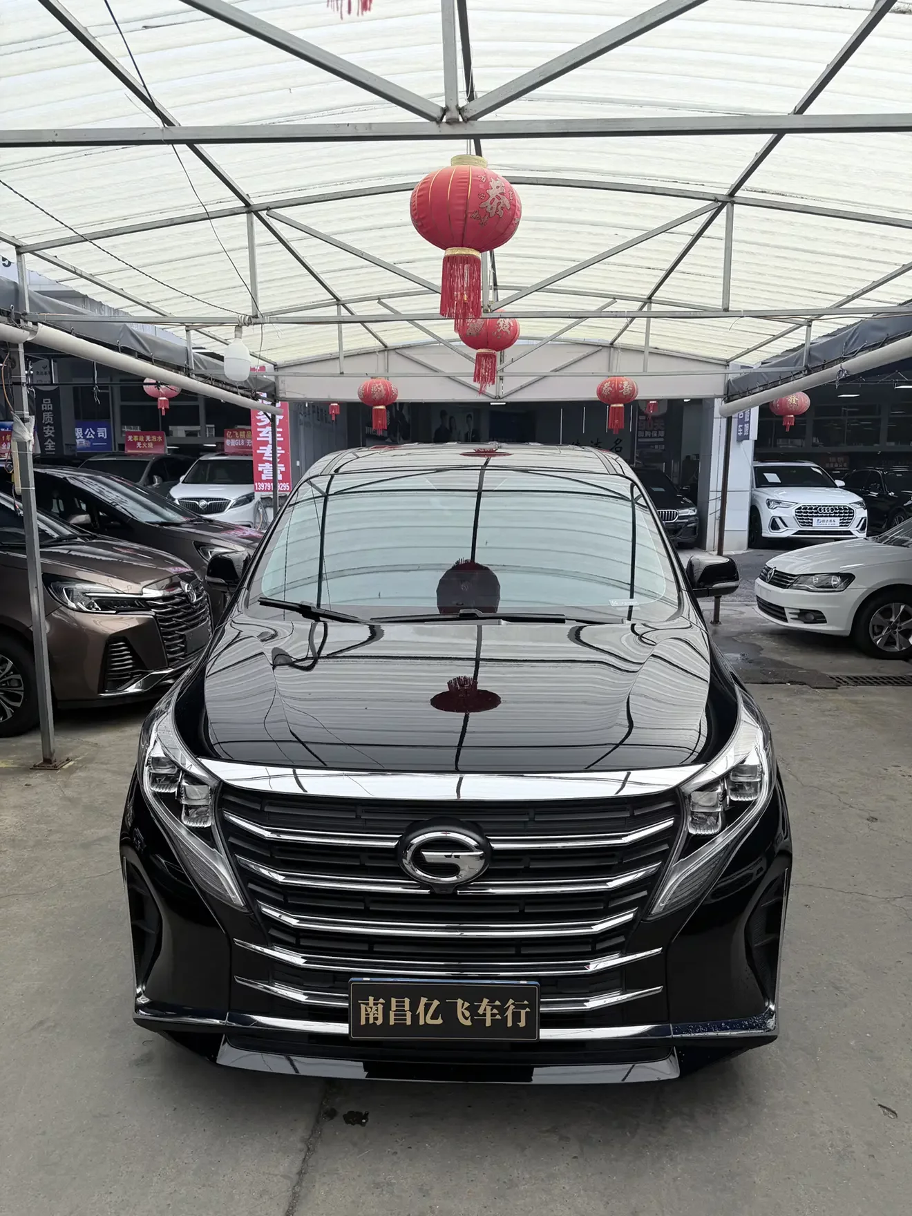 GAC Trumpchi M8  из Китая
