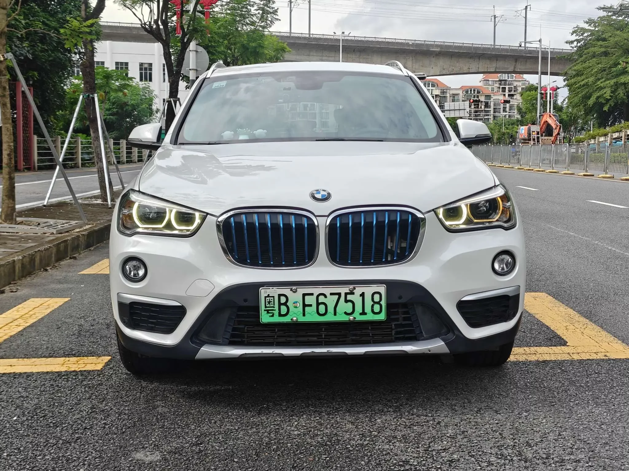 BMW X1 PHEV  из Китая
