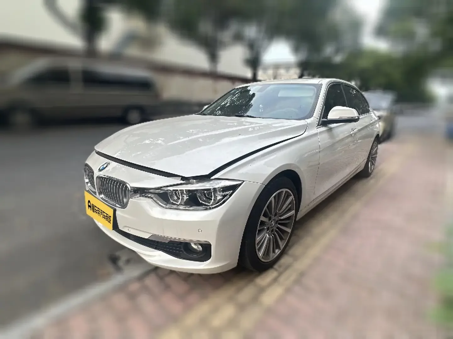BMW 3 Series  из Китая