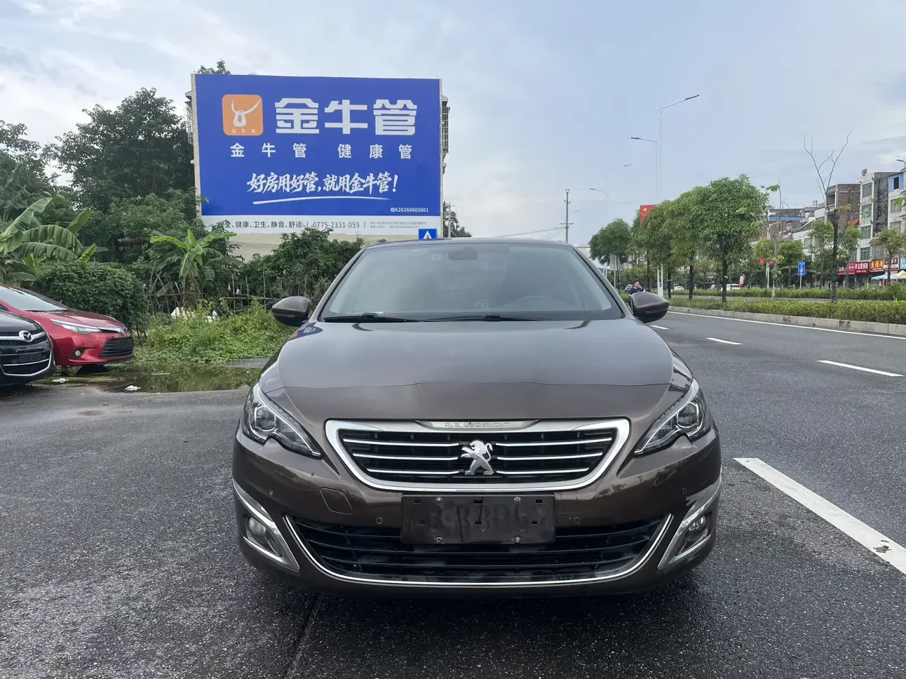 Peugeot 408  из Китая