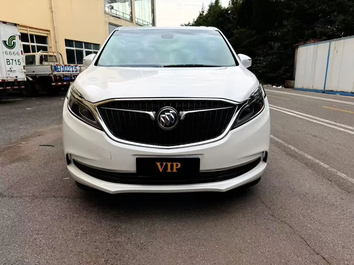 Buick GL8  из Китая