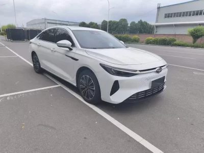Chery Fengyun A8