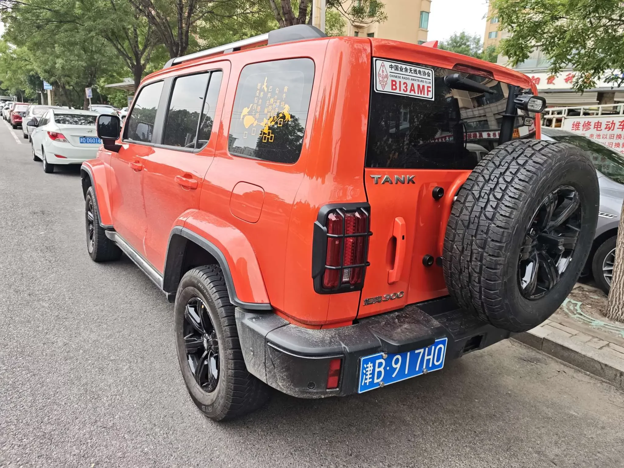 Tank 300  из Китая