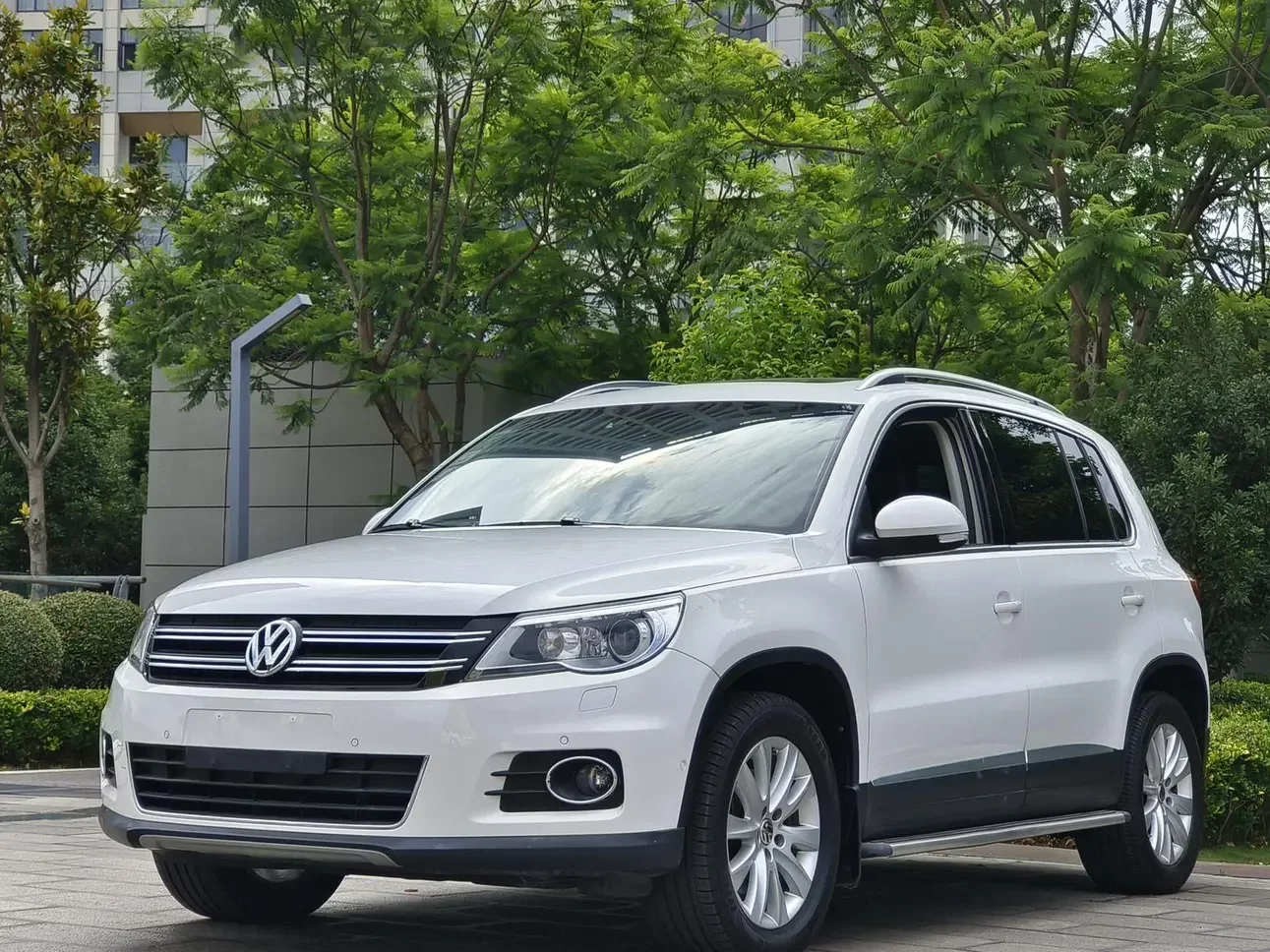 Volkswagen Tiguan  из Китая