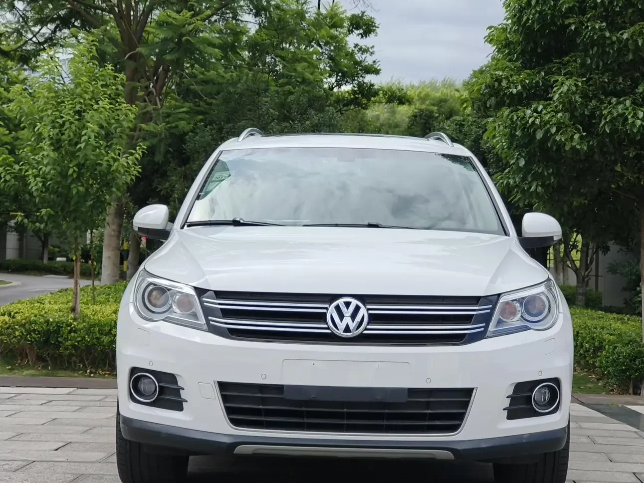 Volkswagen Tiguan  из Китая