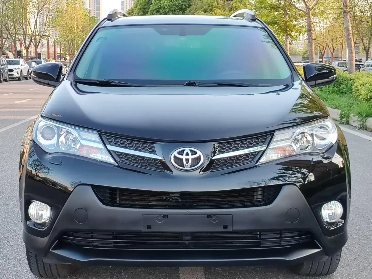 Toyota RAV4  из Китая