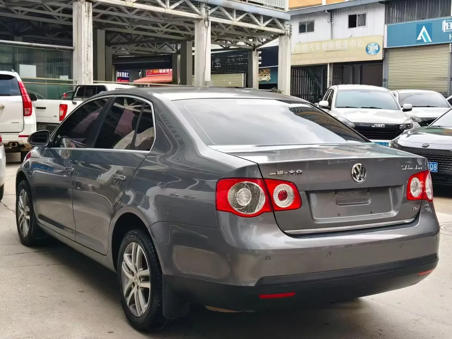 Volkswagen Sagitar