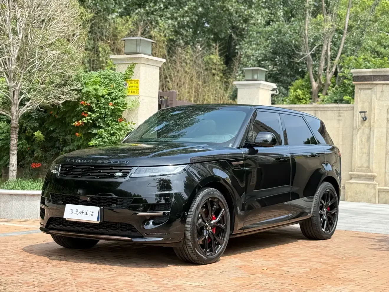 Land Rover Range Rover Sport  из Китая
