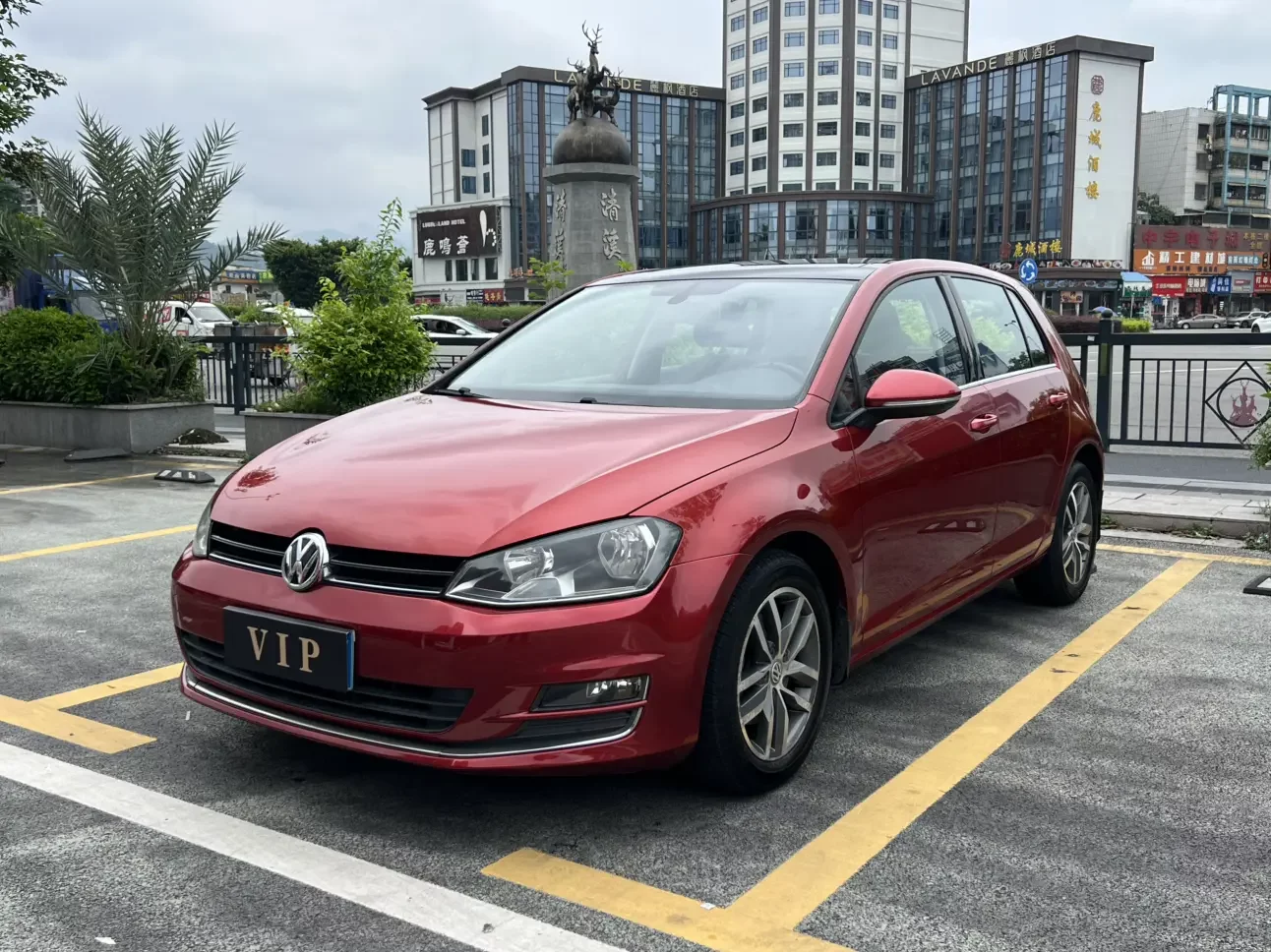Volkswagen golf  из Китая
