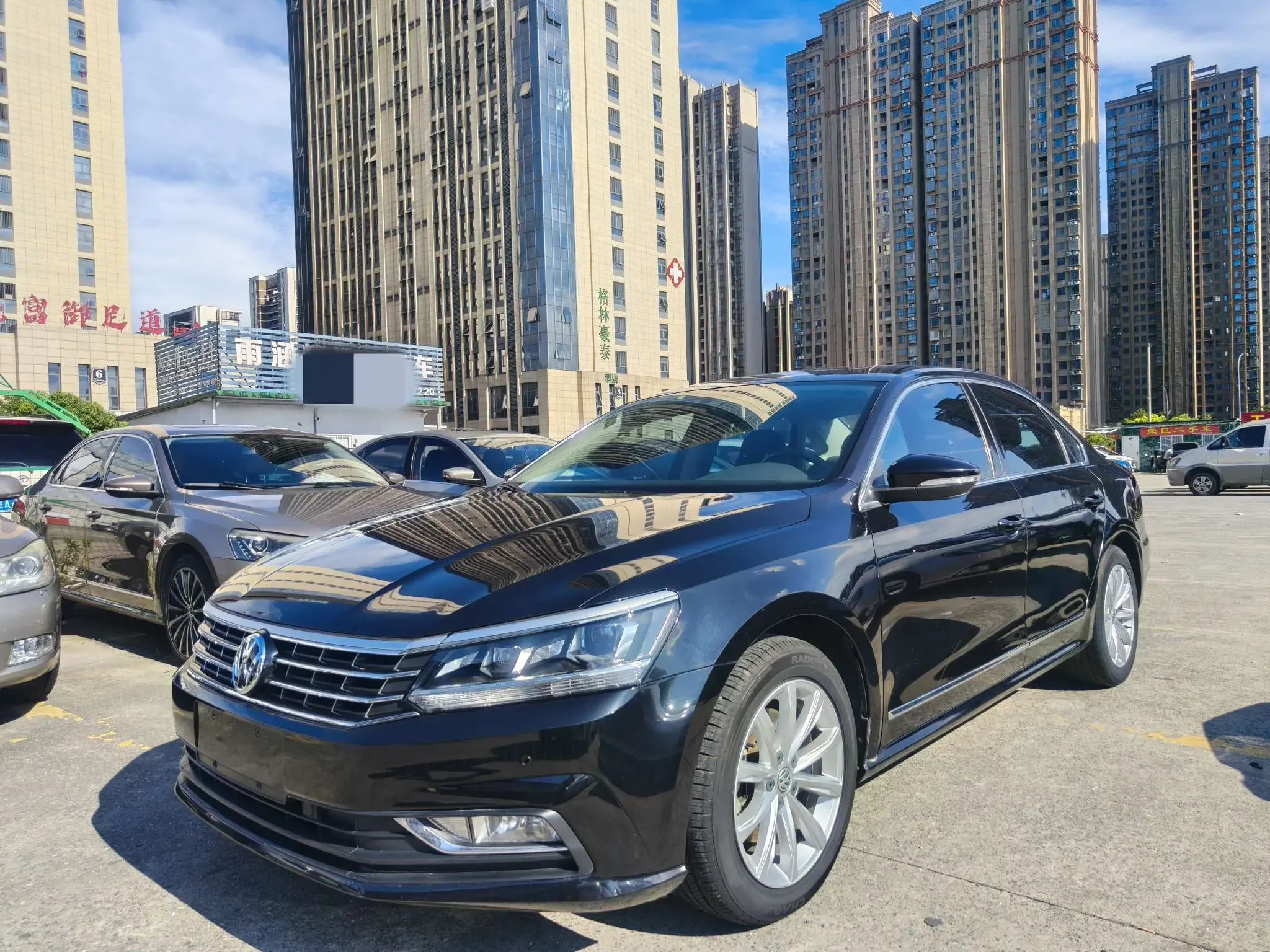 Volkswagen Passat  из Китая