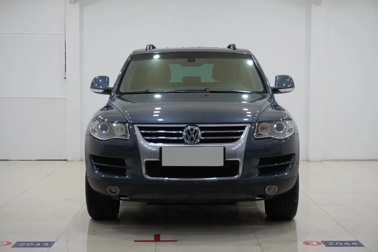 Volkswagen Touareg  из Китая