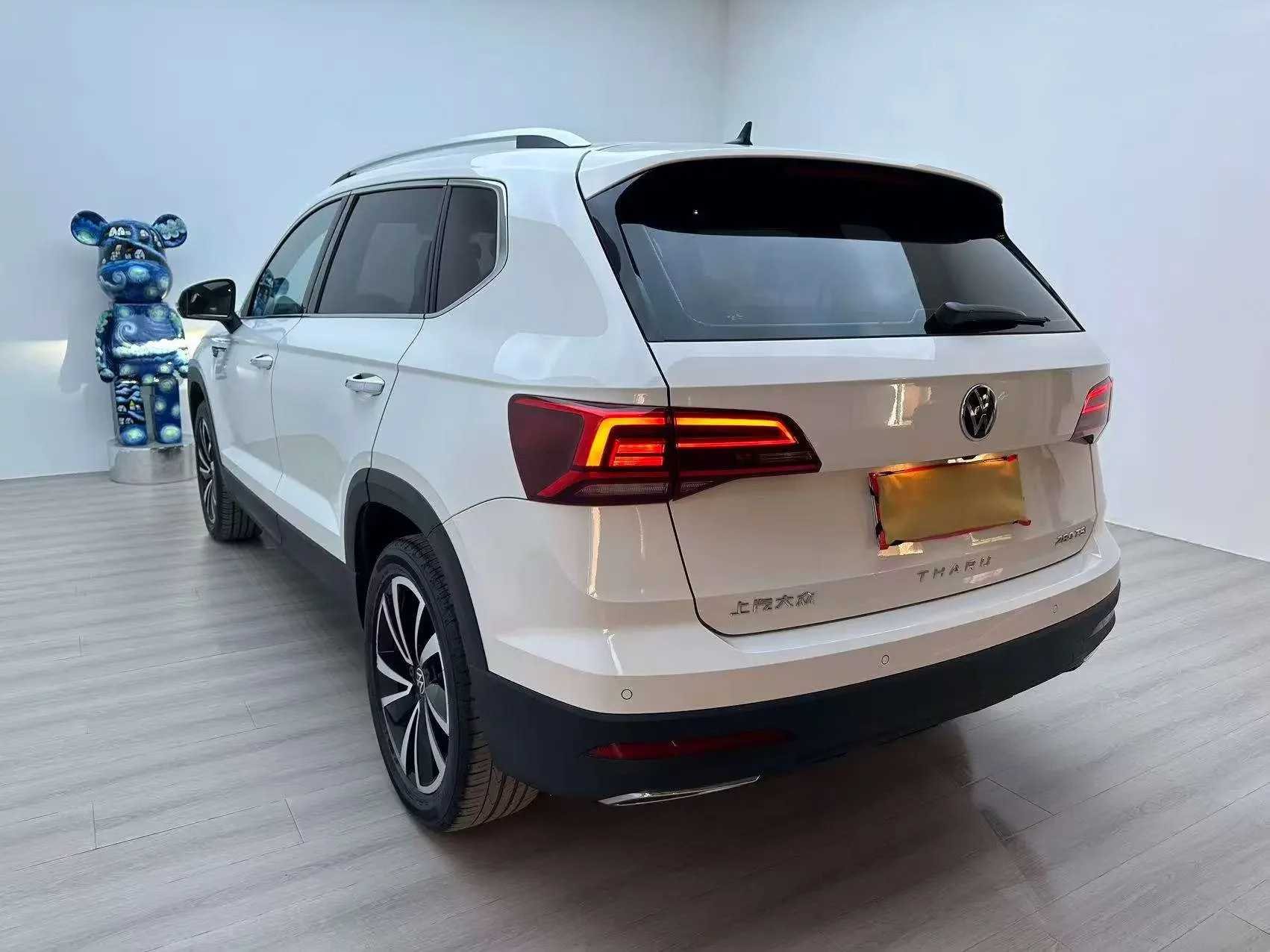 Volkswagen Tharu