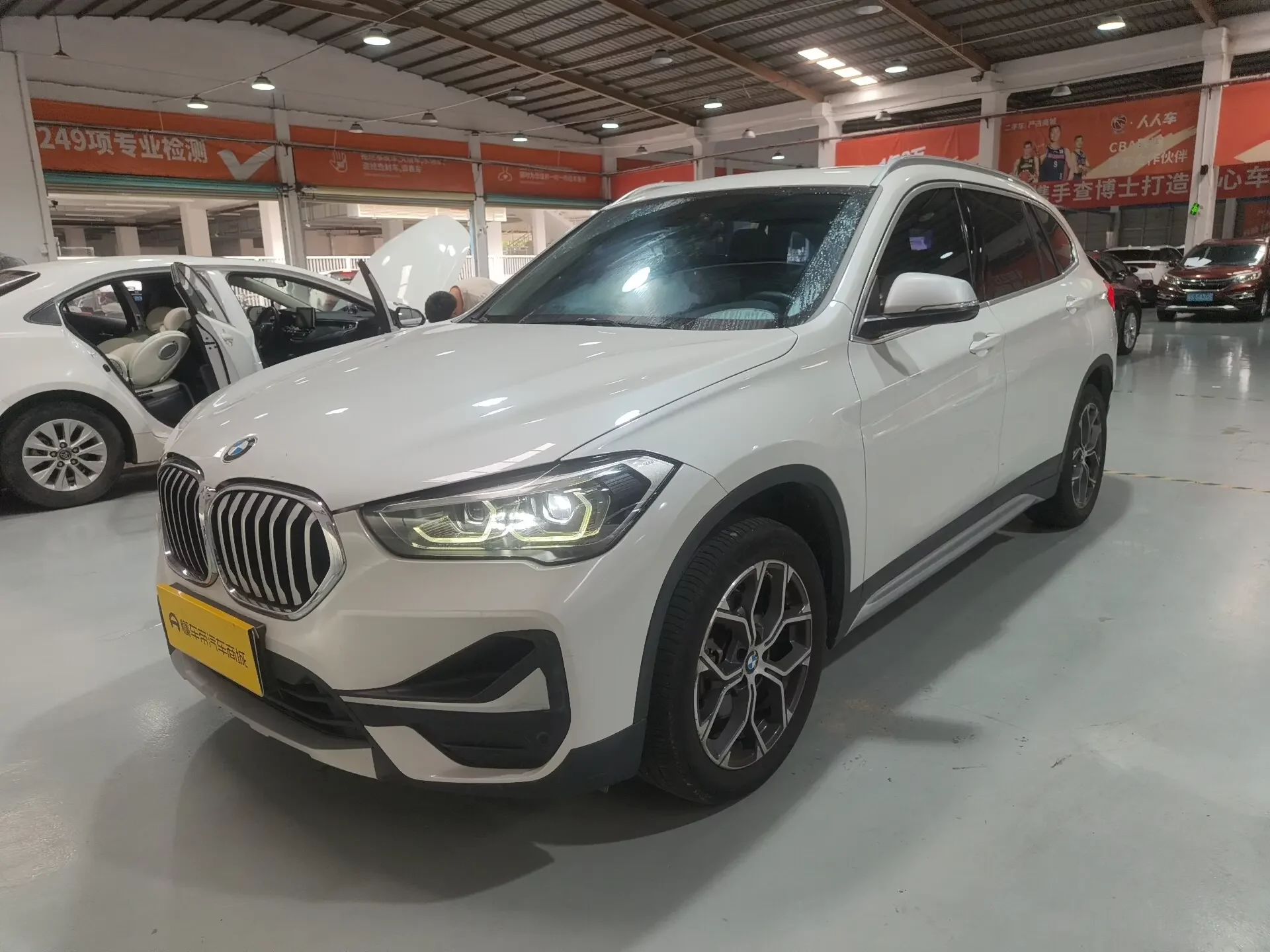 BMW X1  из Китая