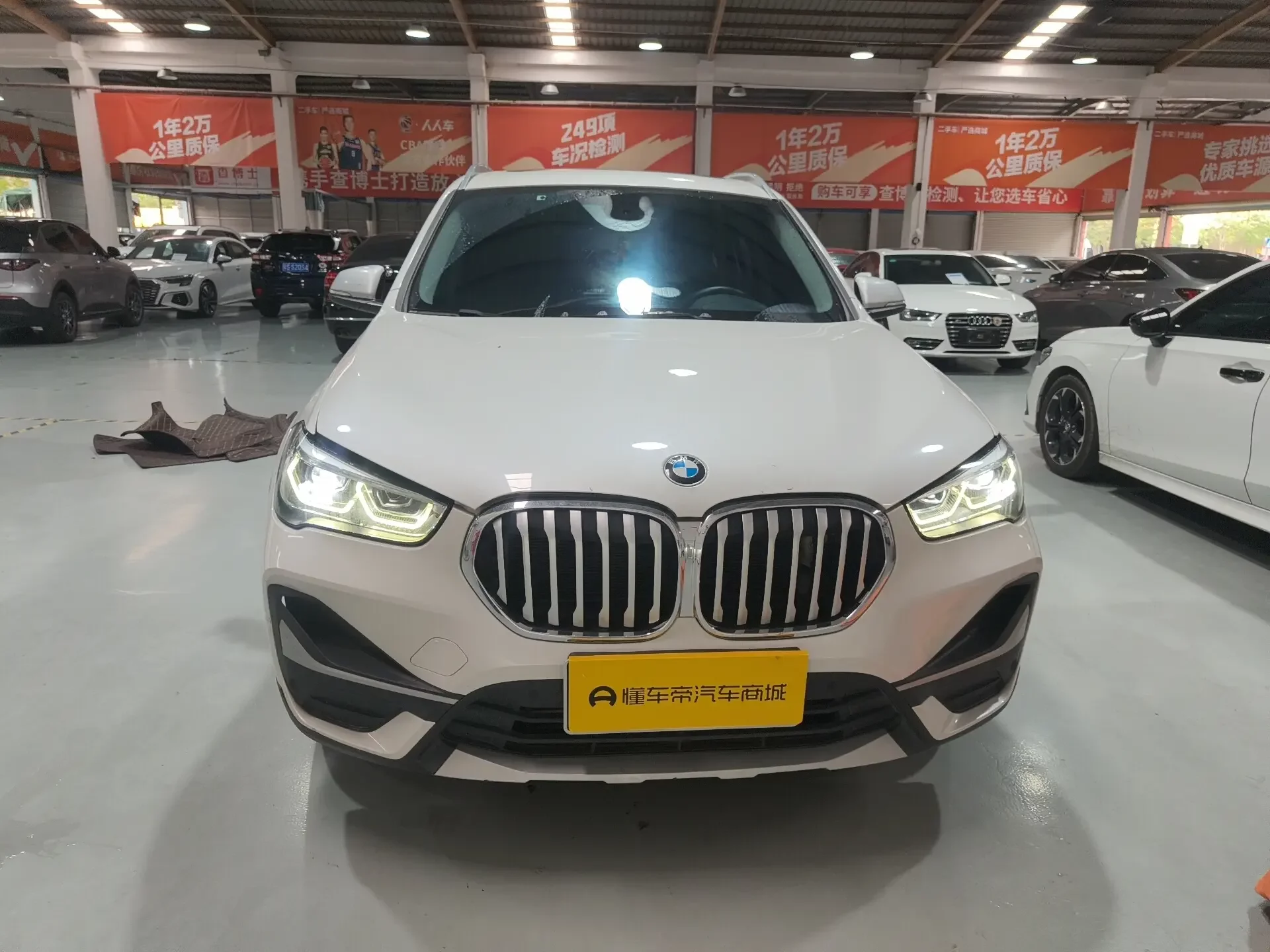 BMW X1  из Китая
