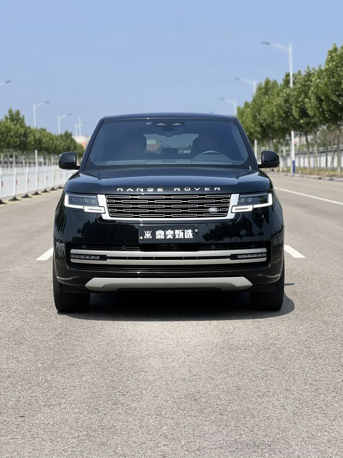 Land Rover range rover  из Китая