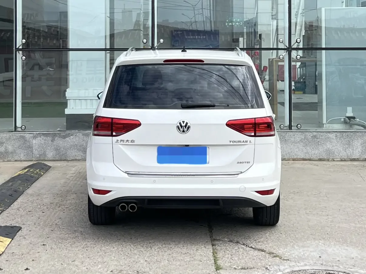 Volkswagen Touran L