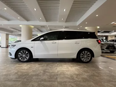 Buick GL6