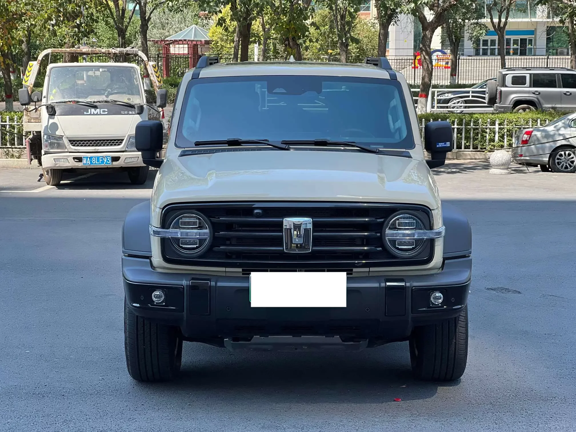 Tank 300 Hi4-T  из Китая
