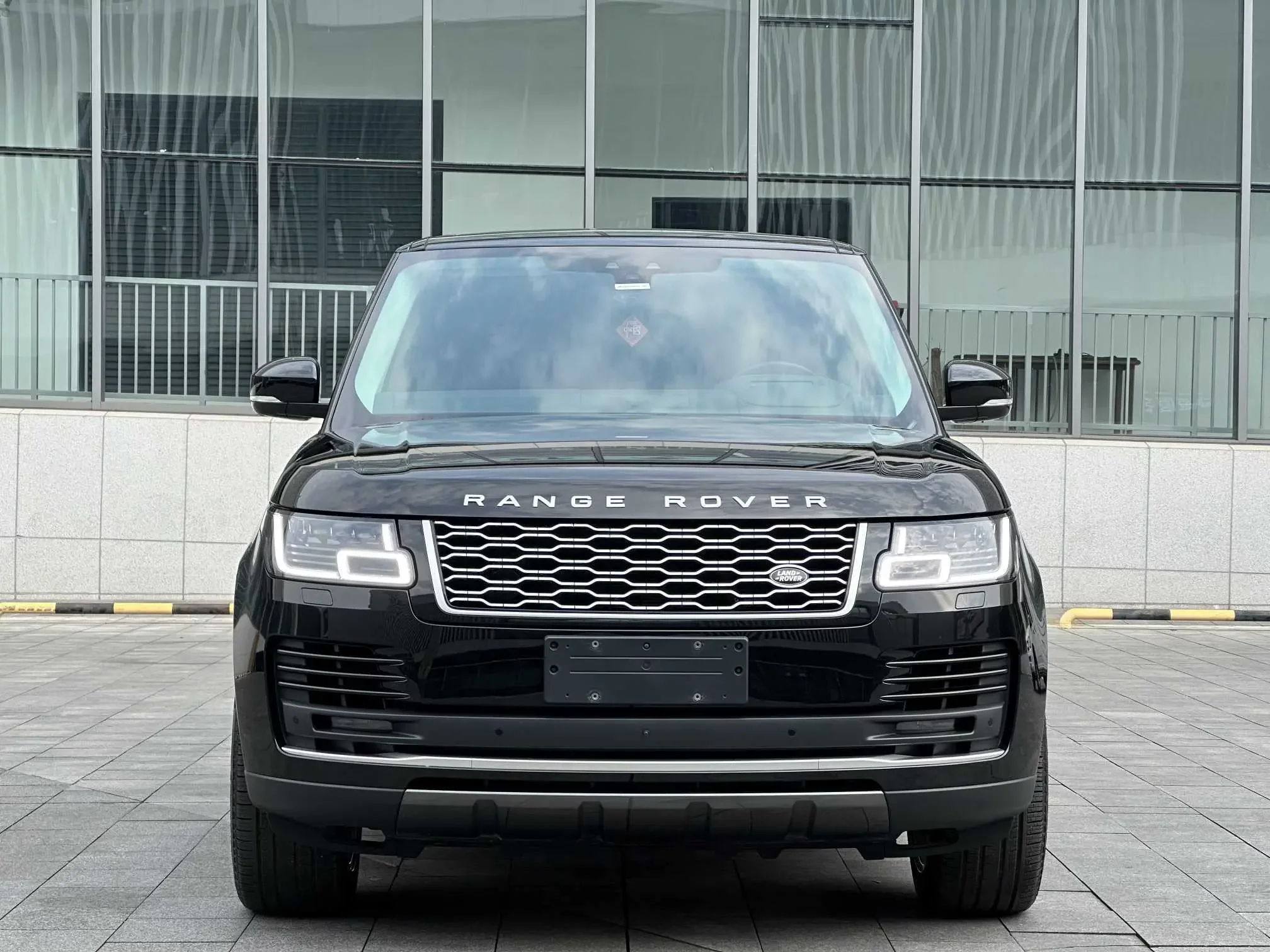 Land Rover range rover  из Китая