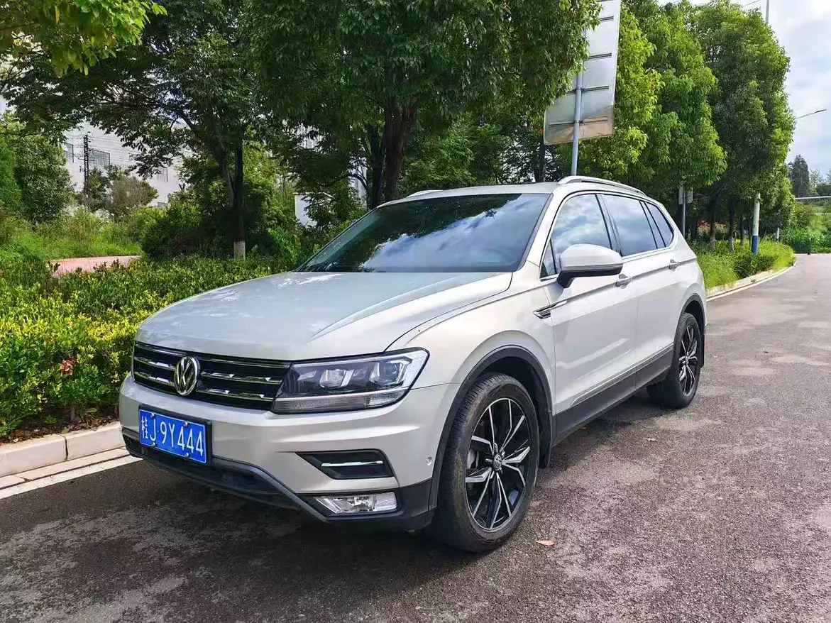 Volkswagen Tiguan L