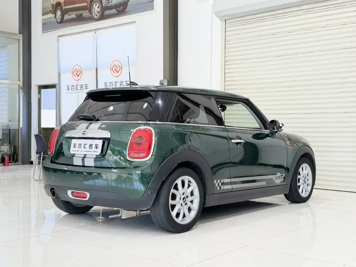 MINI 