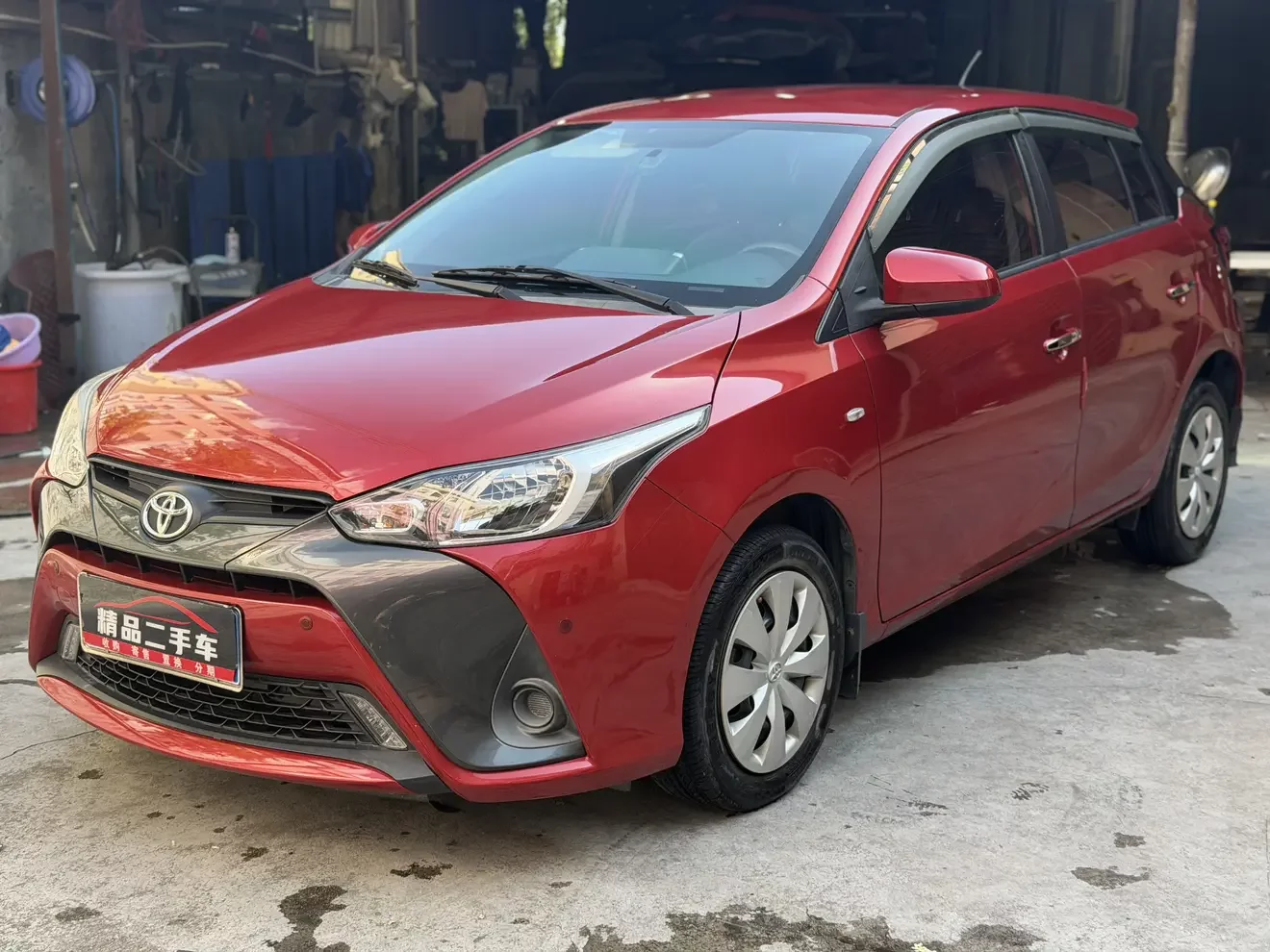 Toyota Yaris L