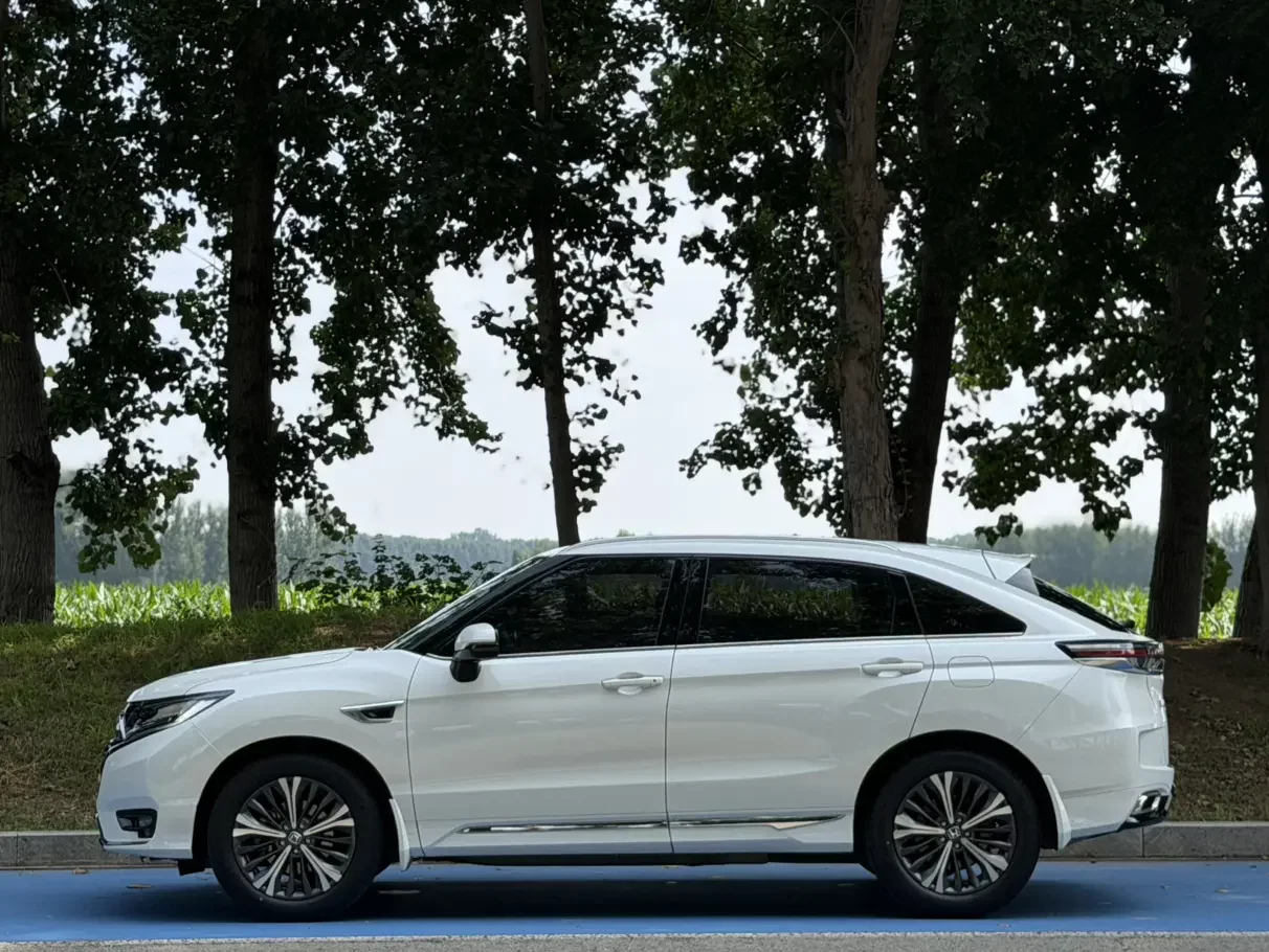 Honda UR-V