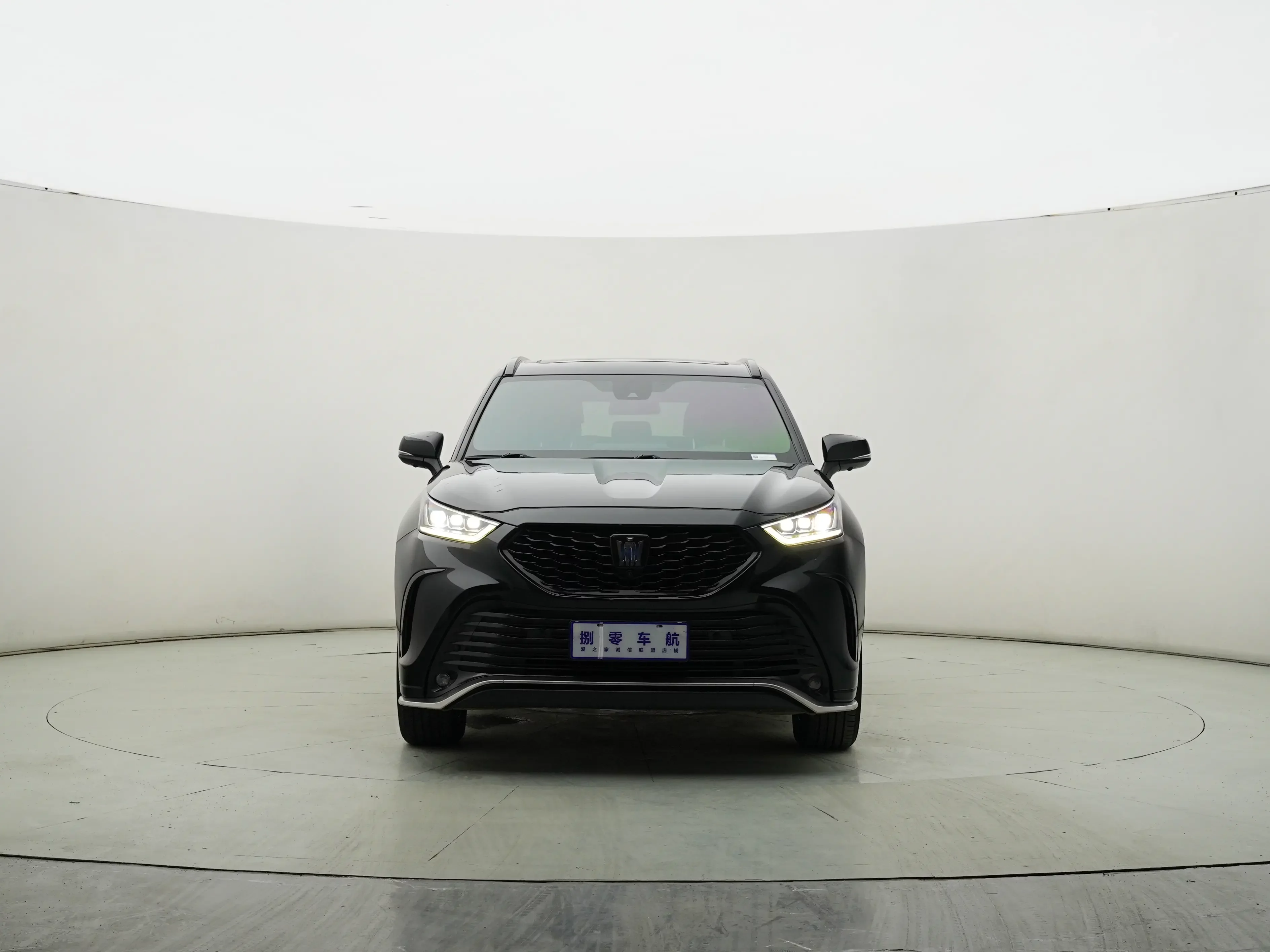 Toyota Crown Kluger