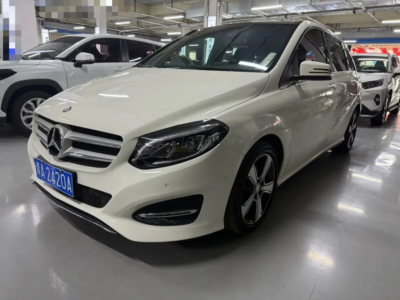 Mercedes-Benz B Class