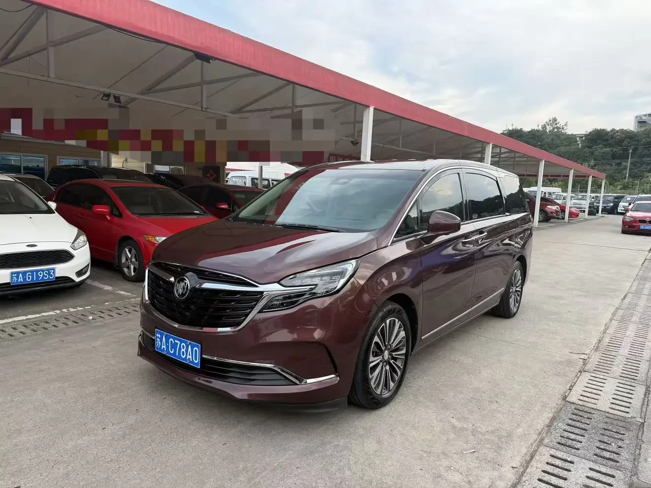 Buick GL8  из Китая