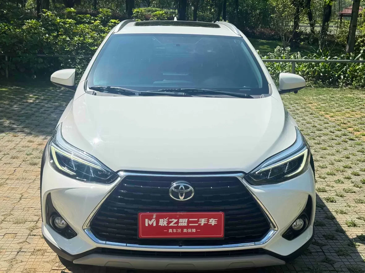 Toyota Yaris L