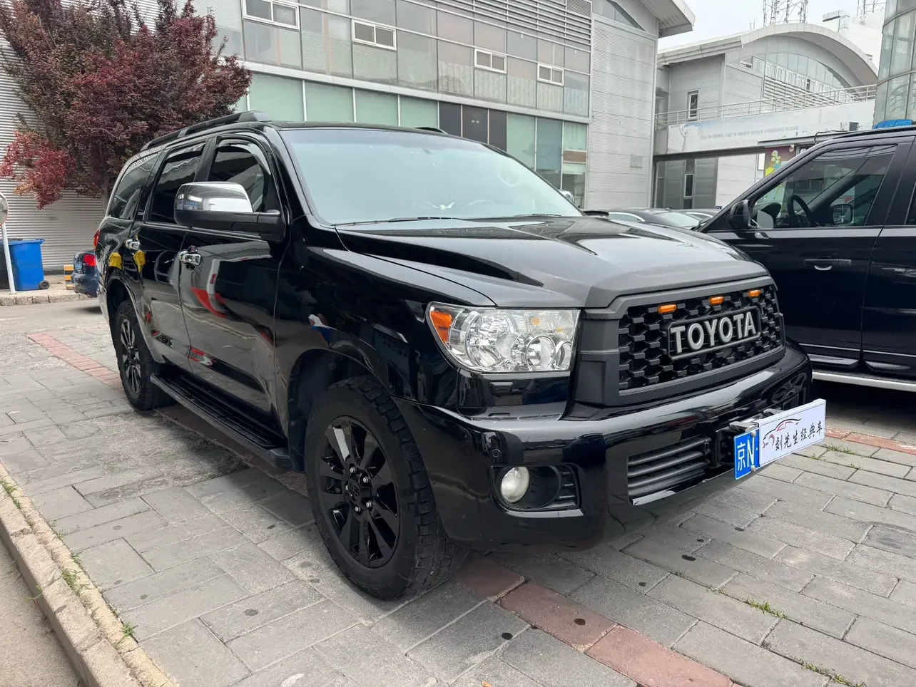Toyota Sequoia