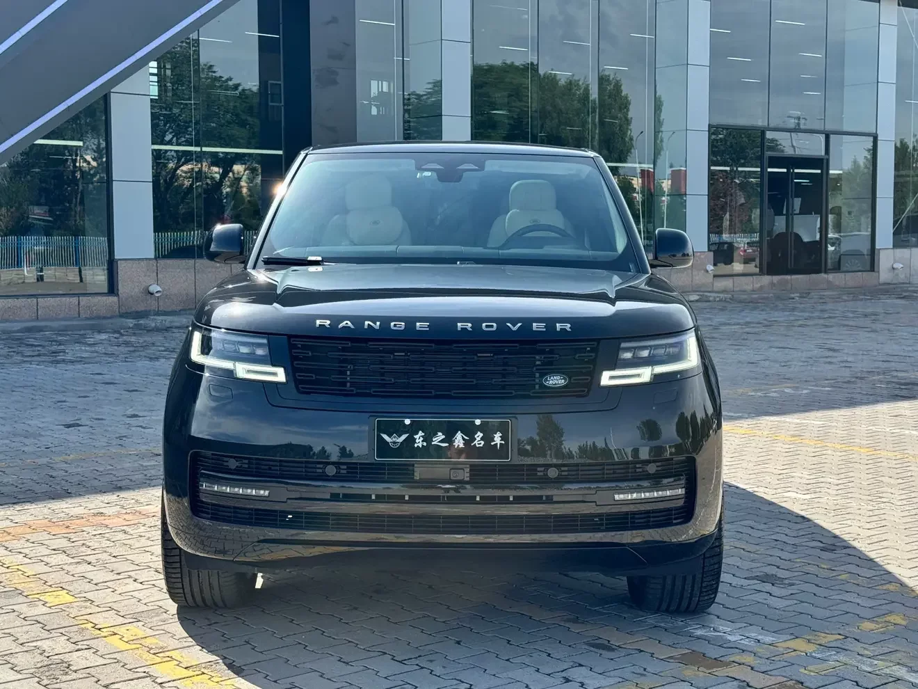 Land Rover range rover  из Китая