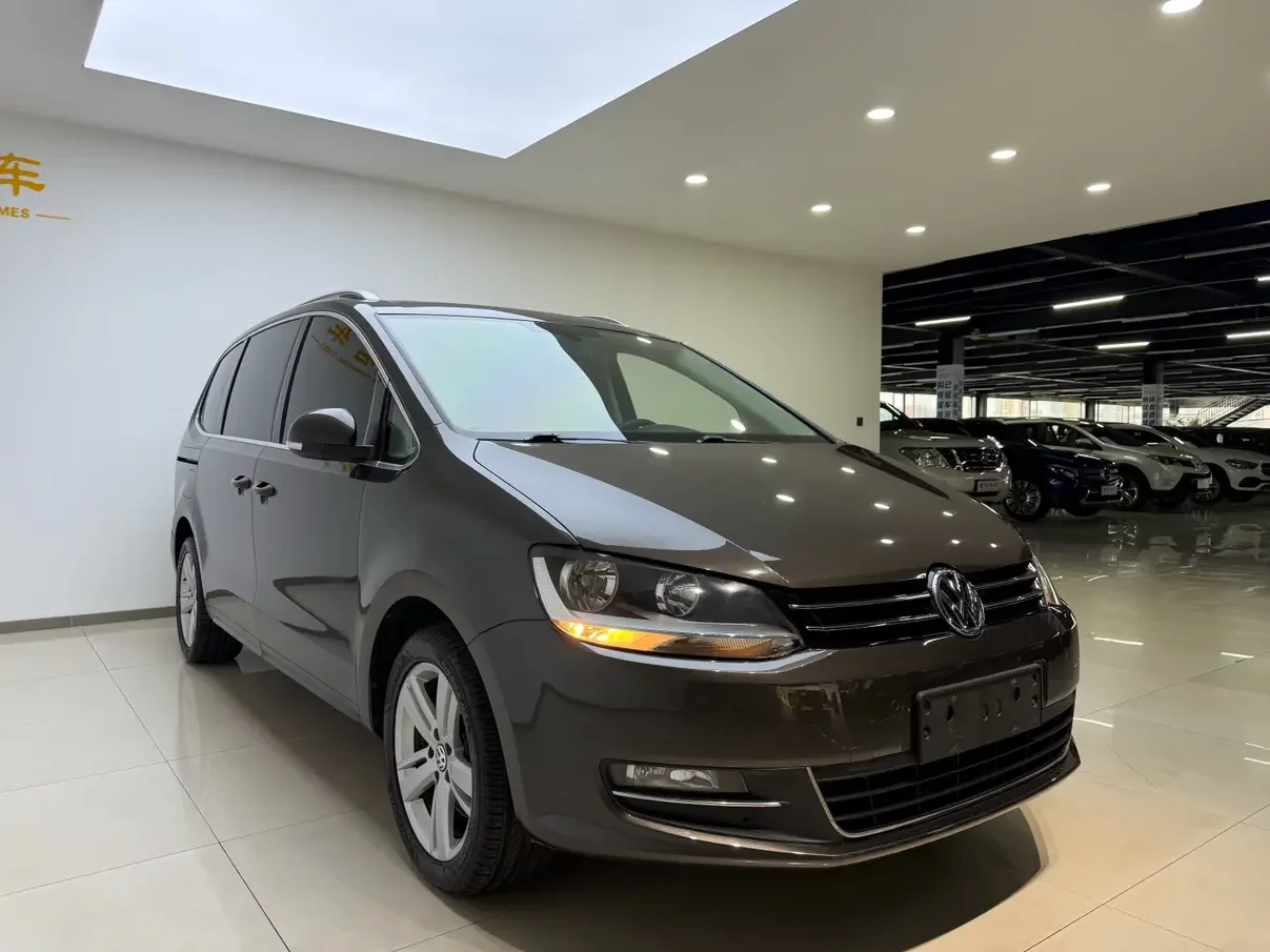 Volkswagen Sharon
