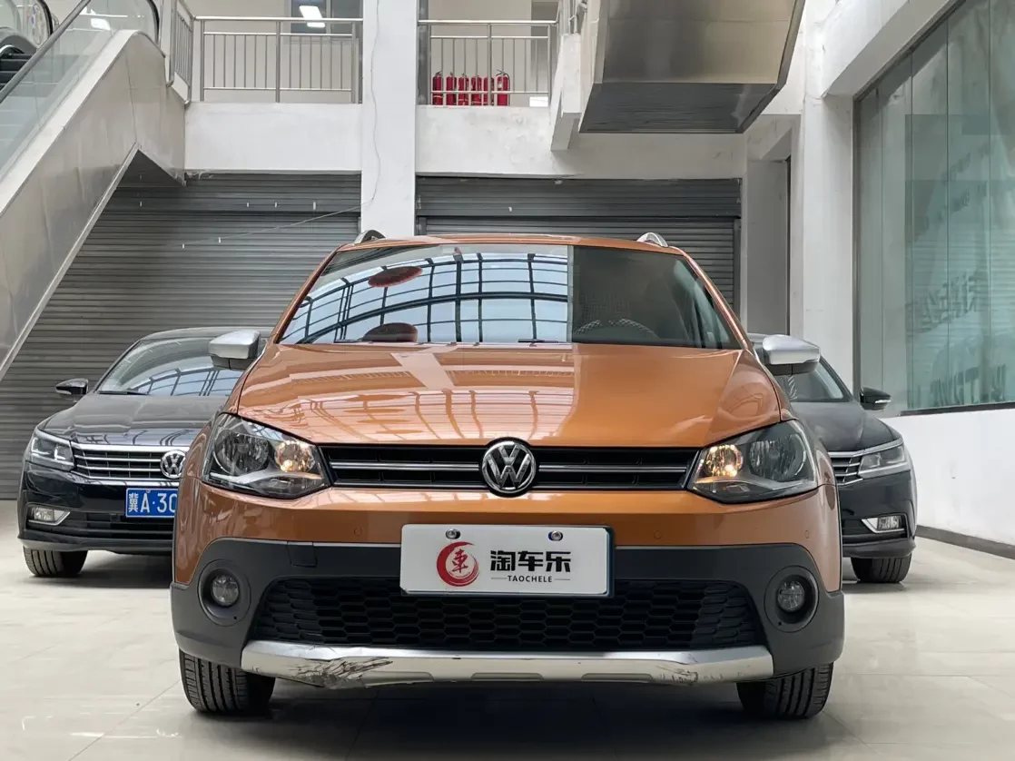 Volkswagen Polo  из Китая