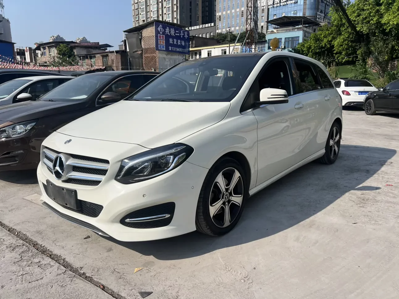Mercedes-Benz B Class