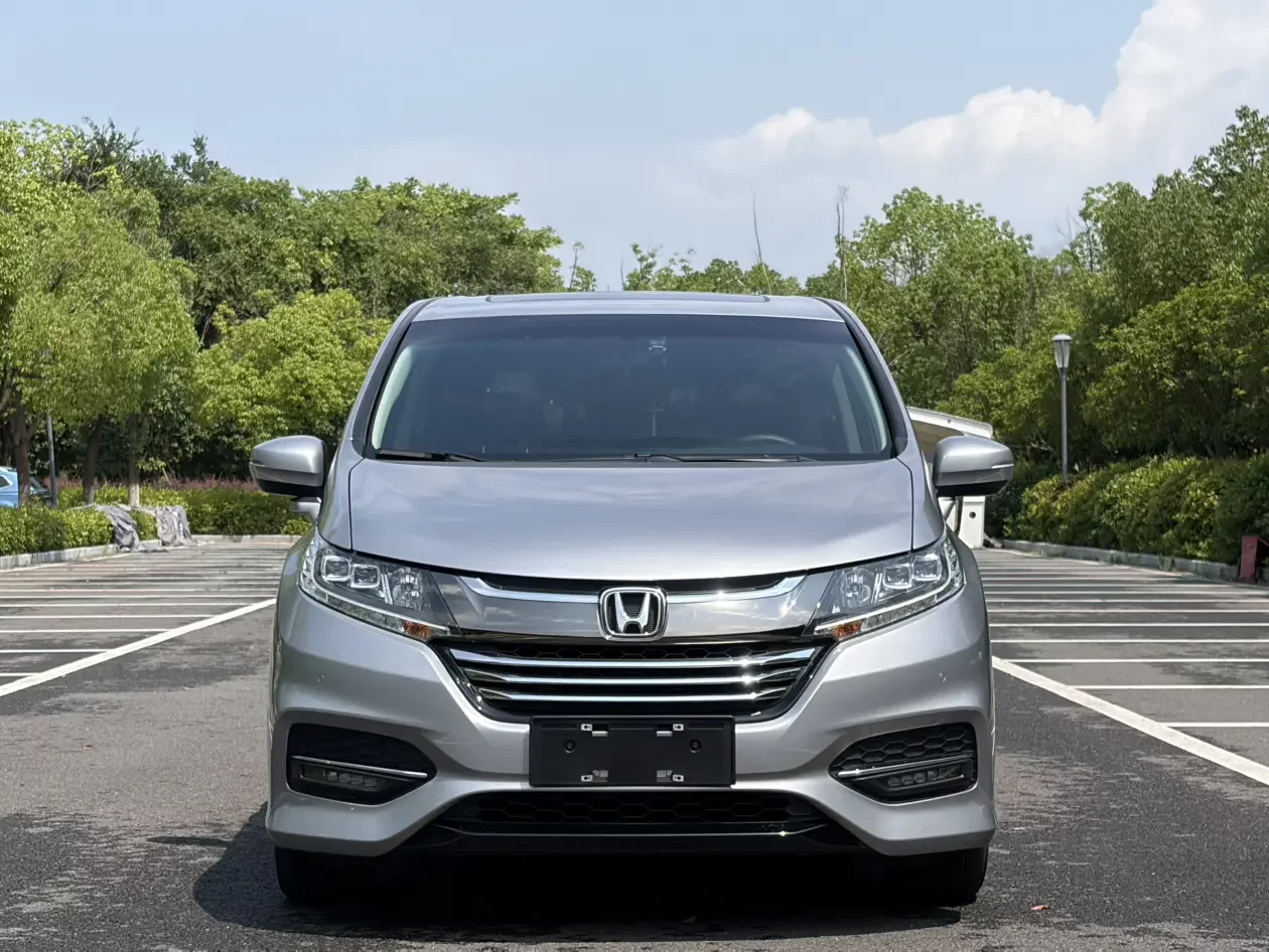Honda Odyssey  из Китая