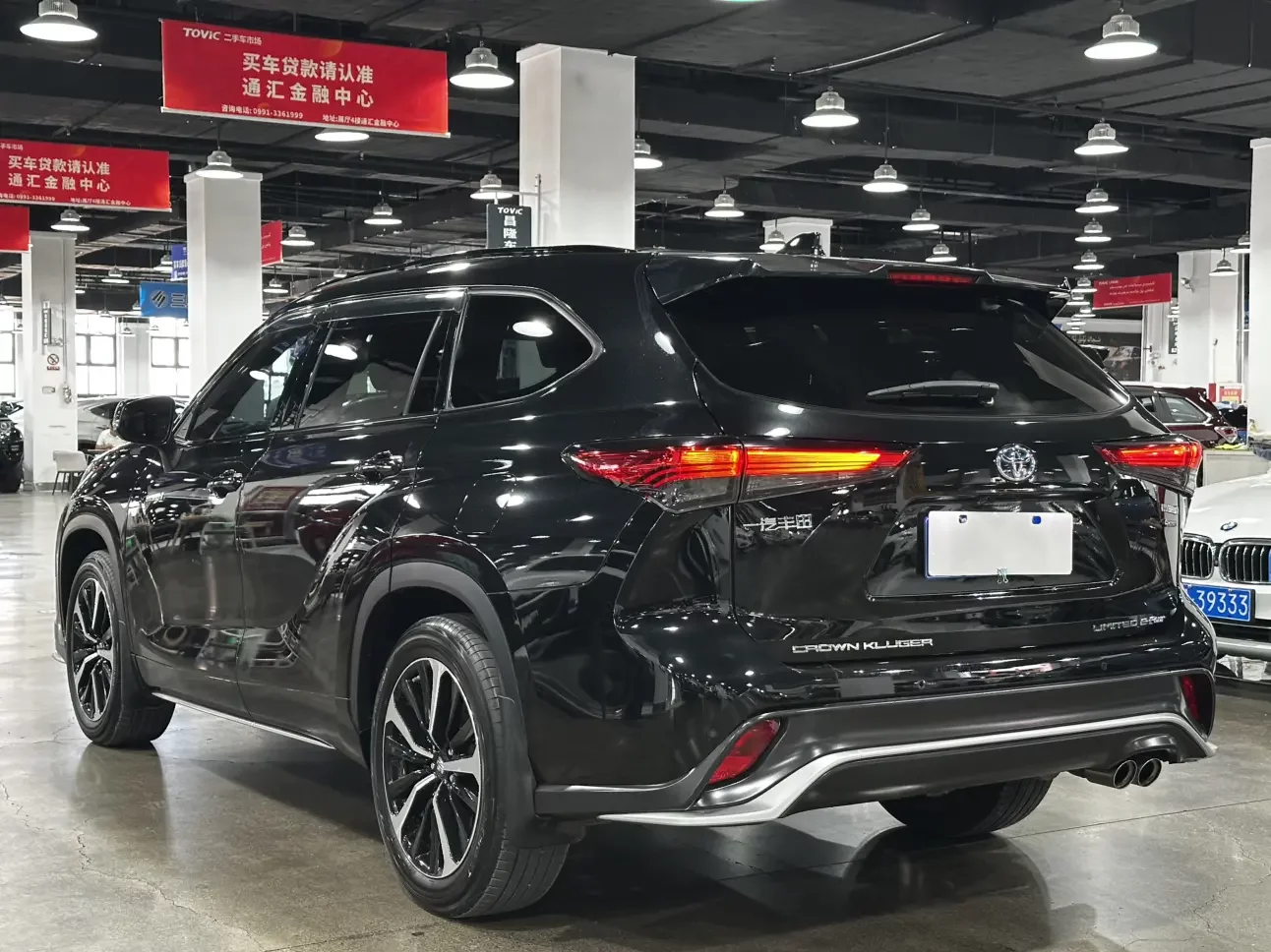 Toyota Crown Kluger
