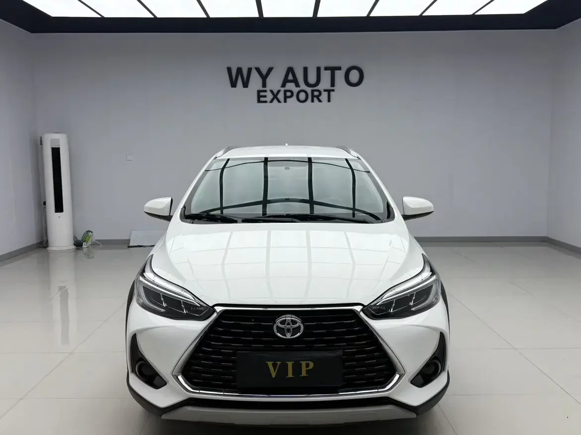 Toyota Yaris L