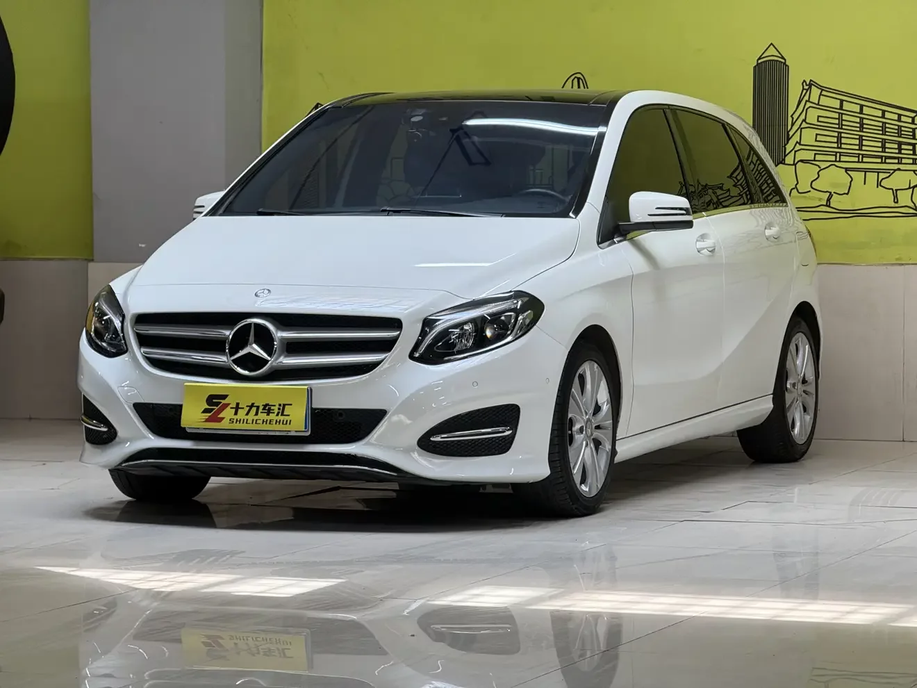 Mercedes-Benz B Class