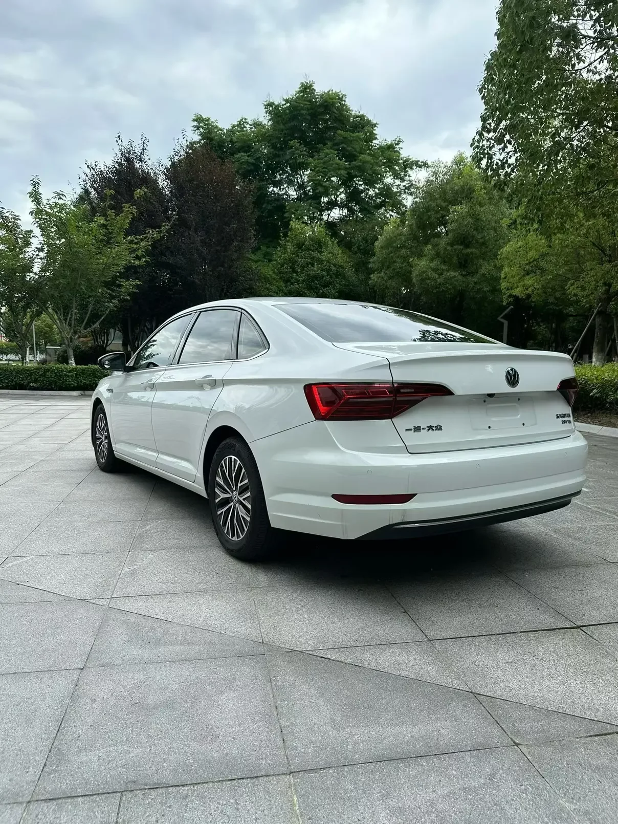 Volkswagen Sagitar