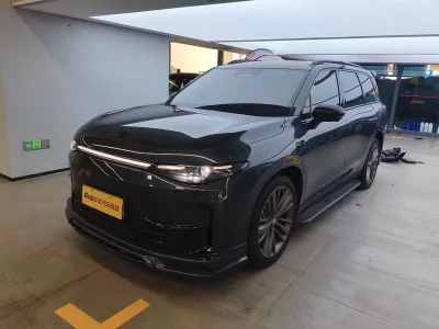 Leapmotor C16