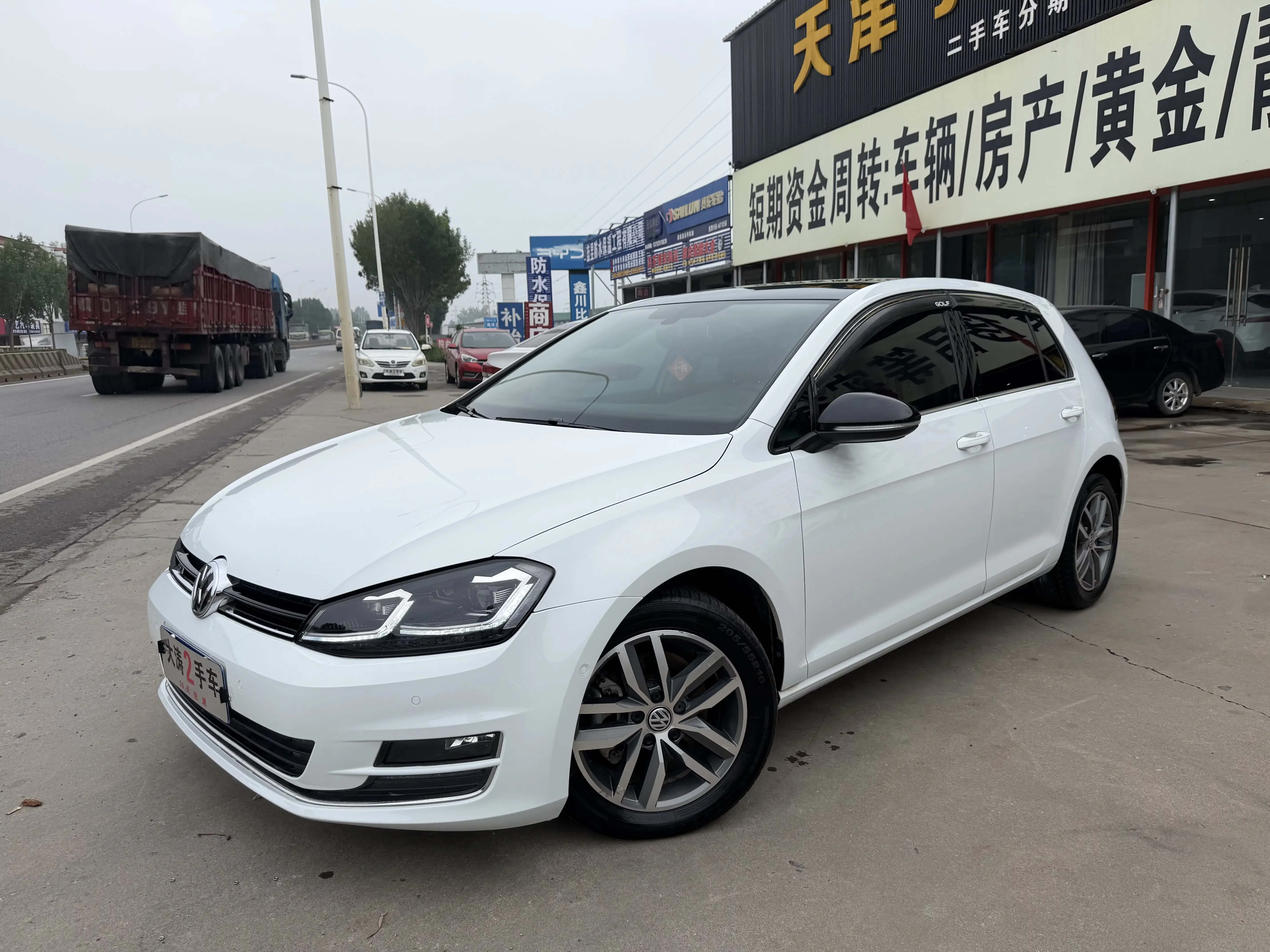 Volkswagen golf
