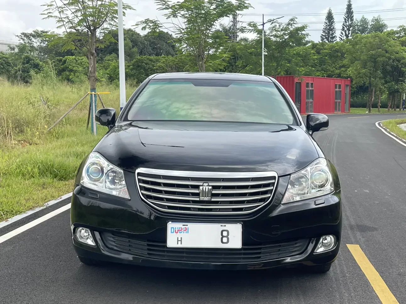 Toyota crown
