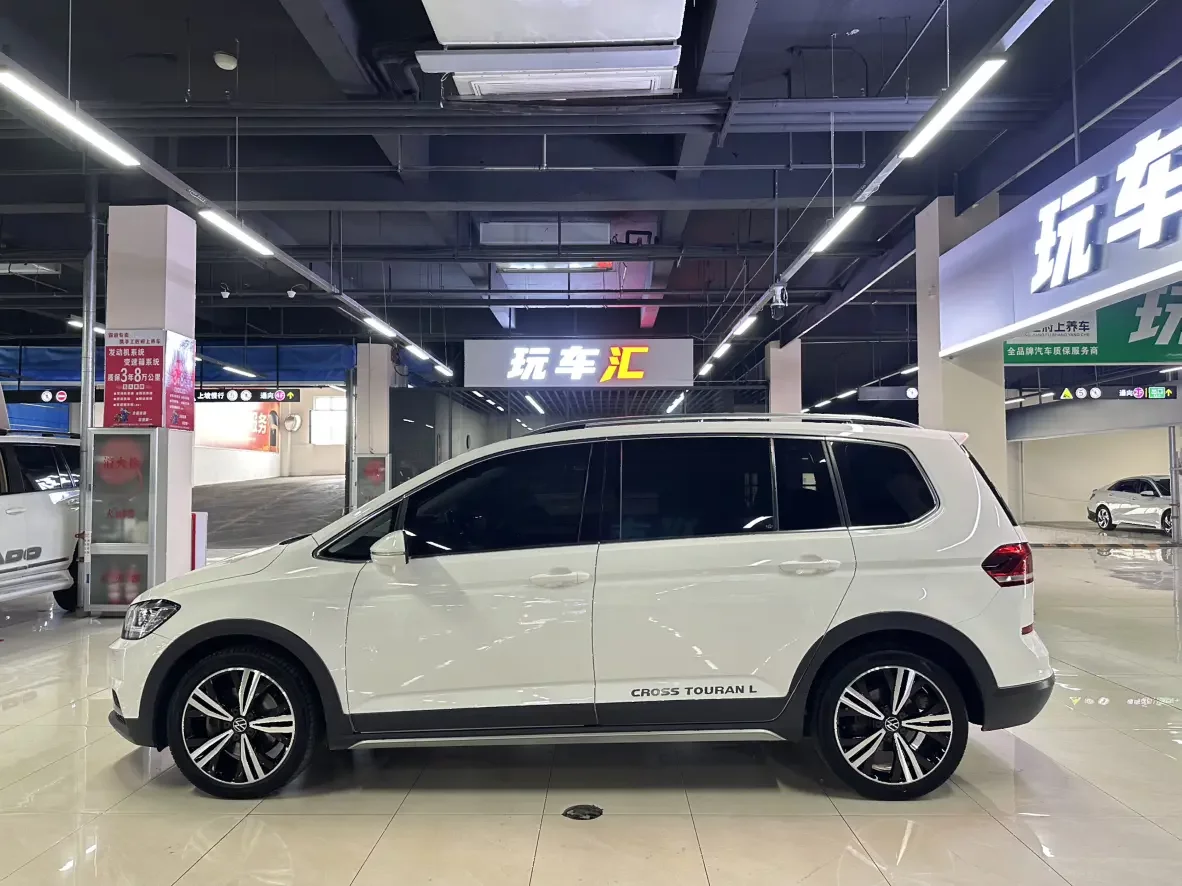 Volkswagen Touran L