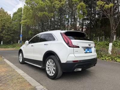 Cadillac XT4