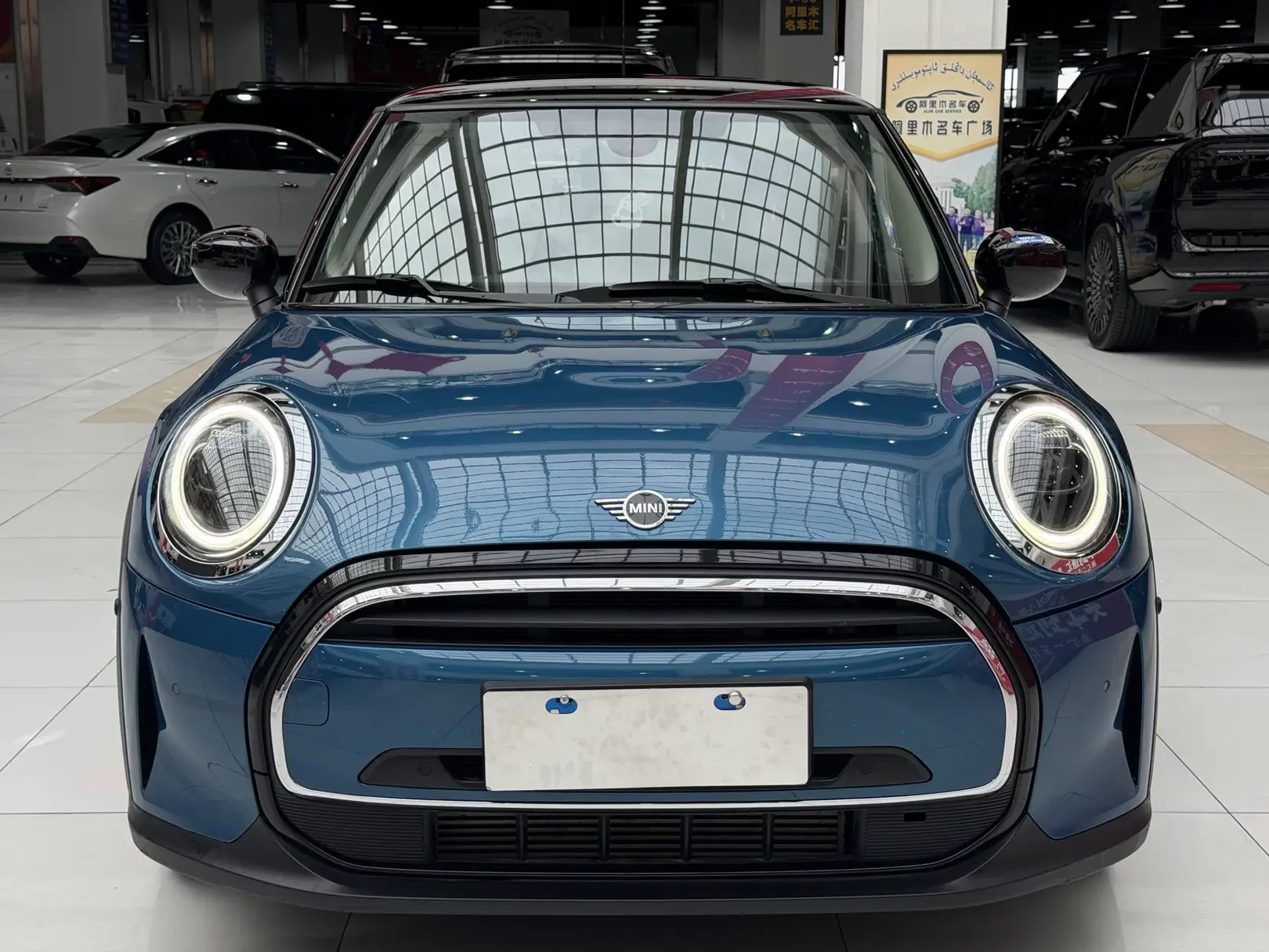 MINI