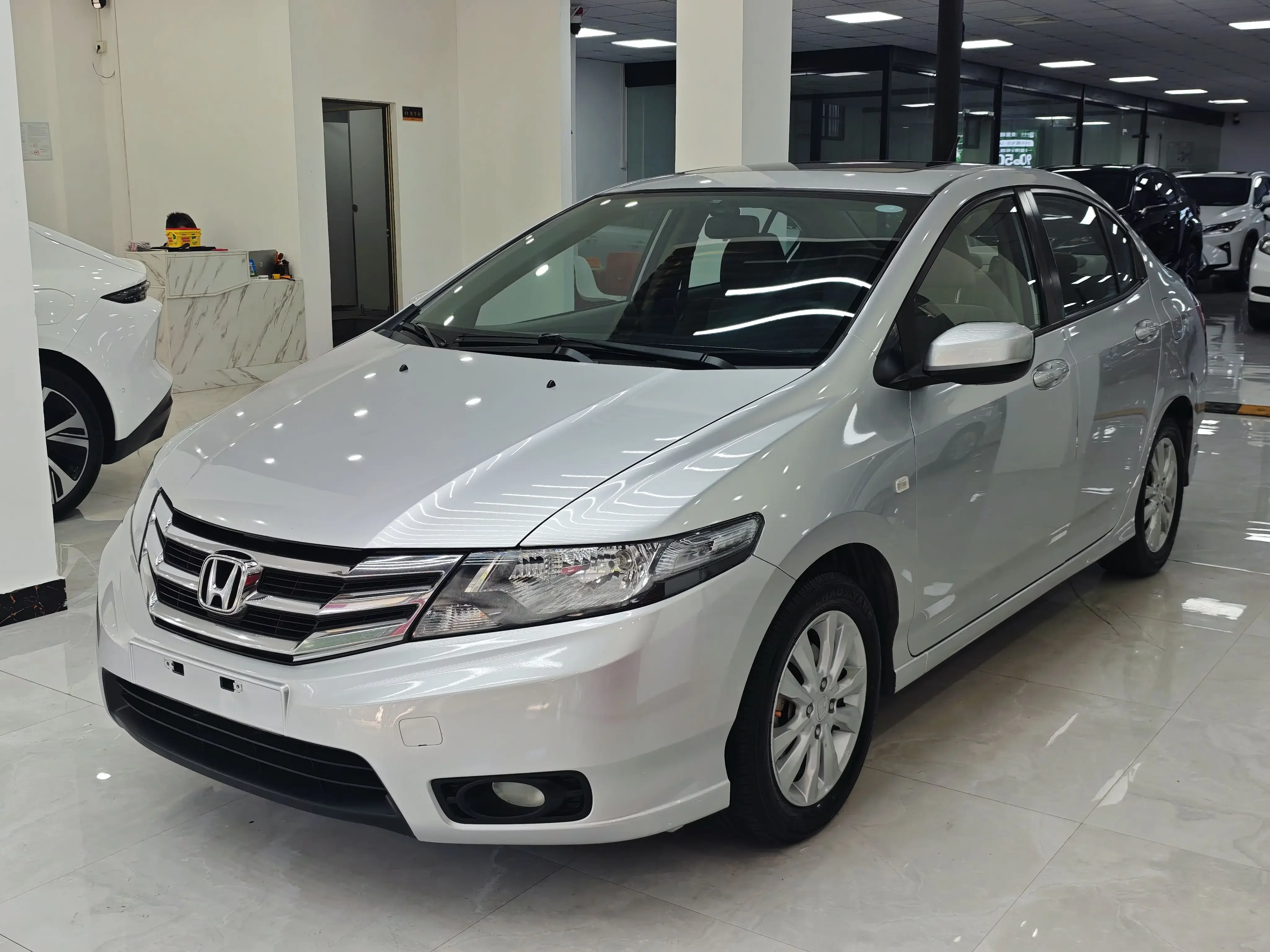 Honda Avant-garde classic